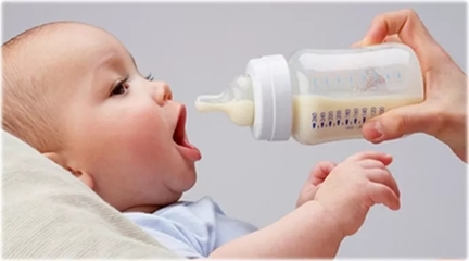 母乳加奶粉