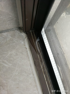 阳台漏水怎么办