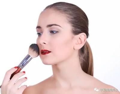 化妆是什么意思