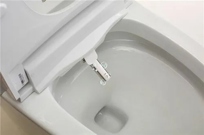 马桶不出水