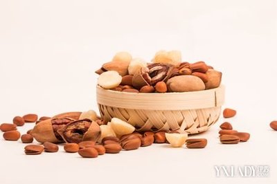 坐月子可以吃杏仁吗