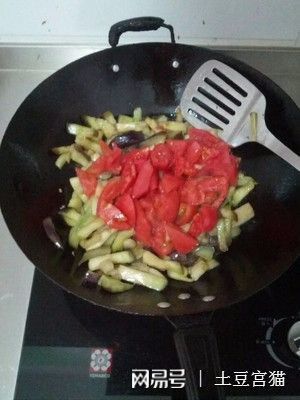 茄子西红柿怎么炒好吃