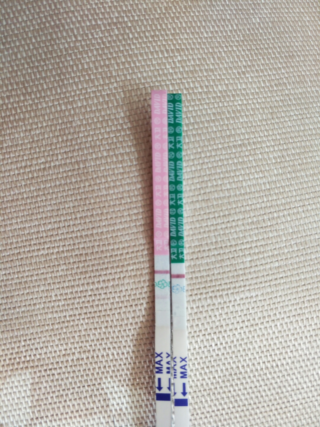 不是排卵期排卵试纸两条杠