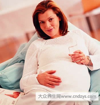 孕妇吃杏仁好吗