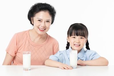 一岁儿童可以喝纯牛奶吗