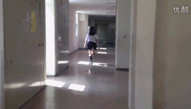 三十多岁女人如何穿的好看图片