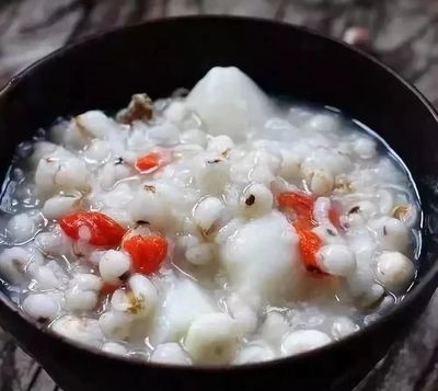 小孩感冒咳嗽可以吃什么菜