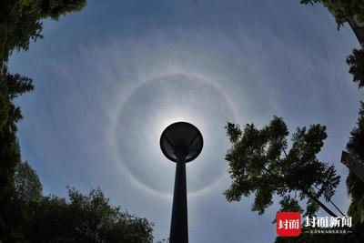 成都驚現(xiàn)七個(gè)太陽同框奇觀，專家揭秘真相