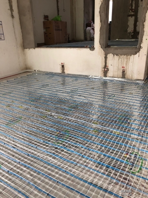 地暖能铺在厨房和厕所吗