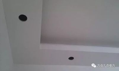 吊顶上的灯洞怎么修补