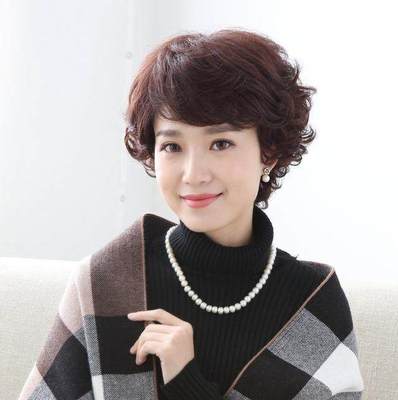 四十岁的女人做什么发型好看