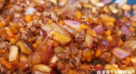 香菇肉末胡萝卜酱