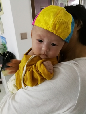 两个月宝宝一次喝多少毫升奶粉