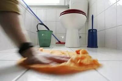清除卫生间异味