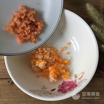 三文鱼蒸鸡蛋做法大全家常