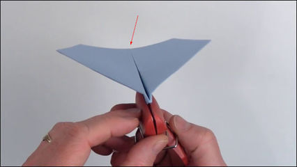 飞得远又炫酷的纸飞机