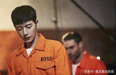 判刑无期正常坐几年