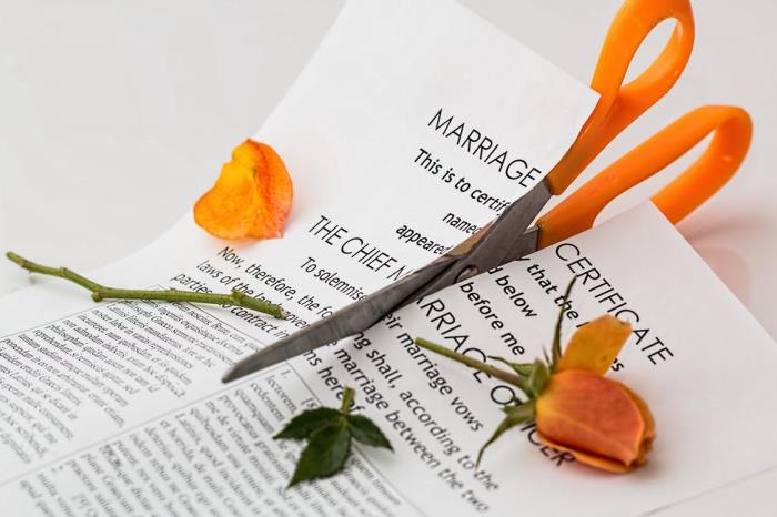 离婚案件律师费多少