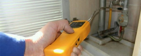 厨房排风扇响声大