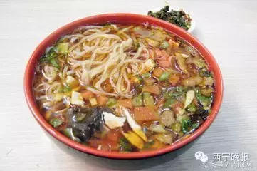 猪肉煮面条的做法大全家常