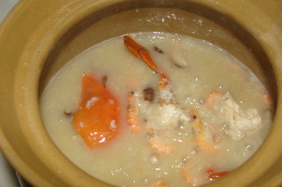 膏蟹鲜虾香菇粥