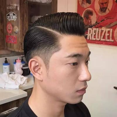 男生倒三角脸型适合什么发型