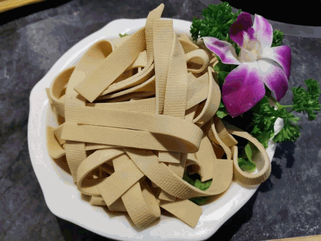 如何做鲜花胶
