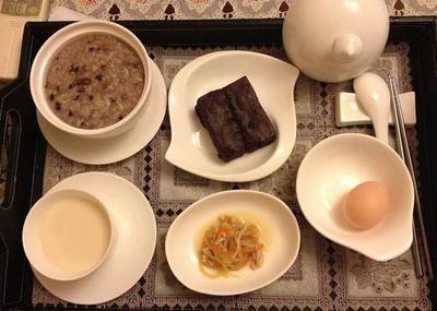 月子吃什么饭好