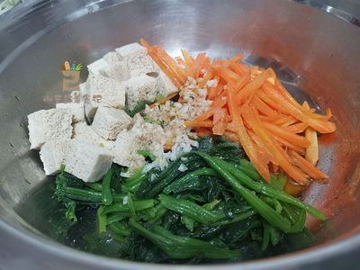 菠菜冻豆腐的做法大全家常