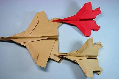 战斗背包折纸飞机视频下载