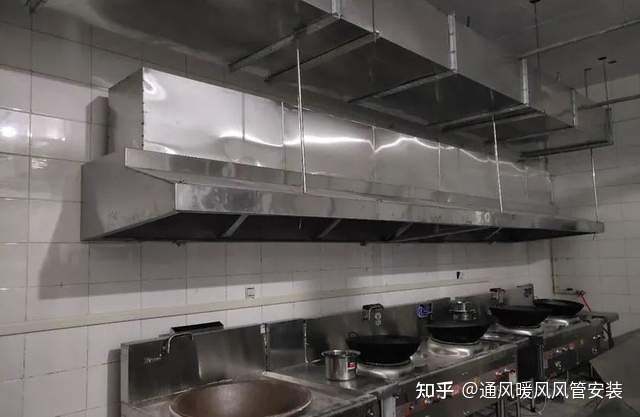 饭店厨房一般多少钱