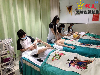 美容美甲培训机构