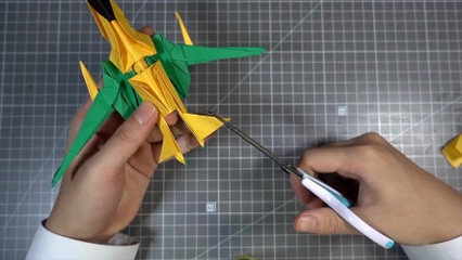 折一个帅气的纸飞机