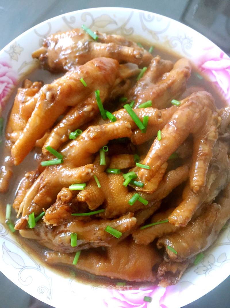 烧鸡爪的家常做法