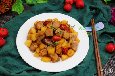 家常土豆炖牛肉