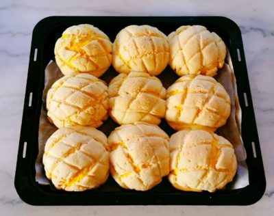波萝包面的制作方法