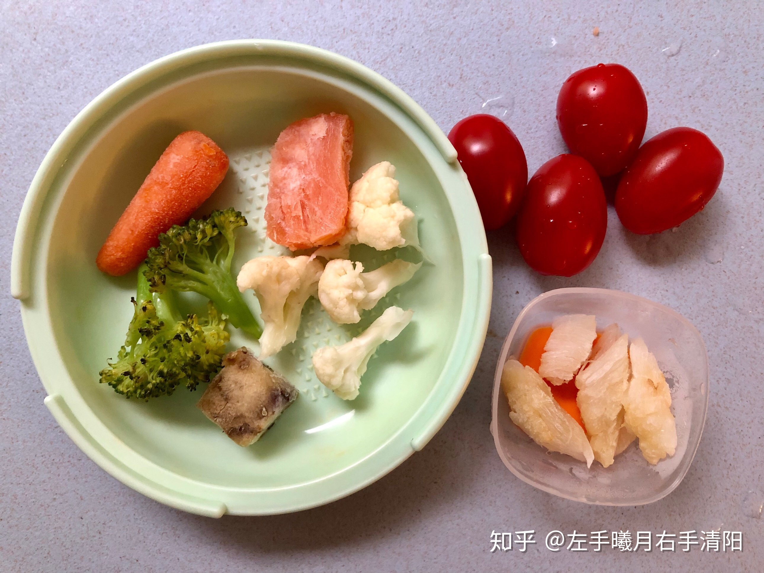 8个月宝宝一天吃几次辅食