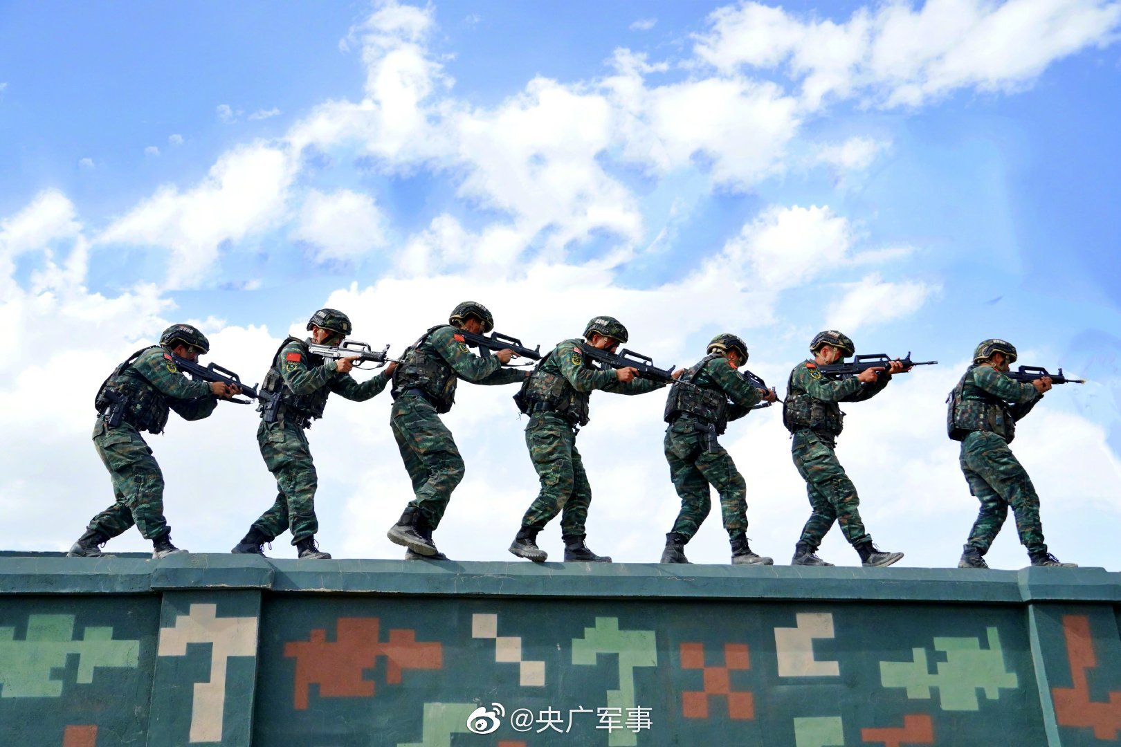 Record number of students register for Chinese national college entrance exam 2024