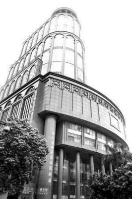 新中国大厦几点开门