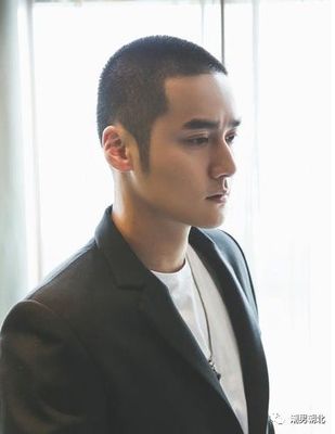 男士刘海怎么剪