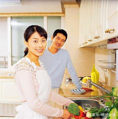 第一次厨房做饭怎么看日子
