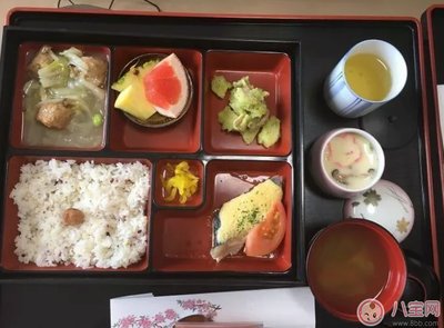月子可以吃米饭吗