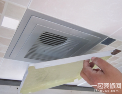 集成吊顶换气扇怎样安装