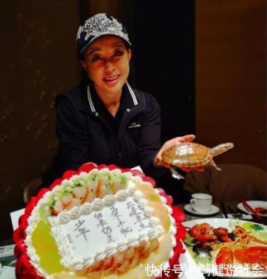 69岁生日蛋糕