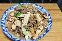 牛肉炒豆腐