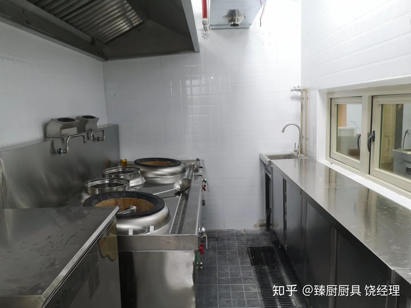 餐饮厨房热怎么解决办法