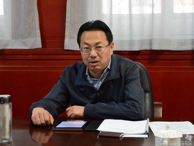 公路施工安全标志标牌规范（公路施工安全标志标牌规范要求）