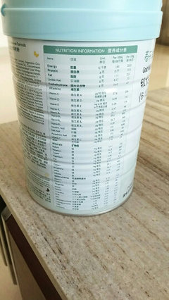 宝宝拉奶瓣怎么选奶粉