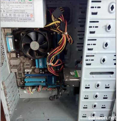 电脑显示器里面有灰尘