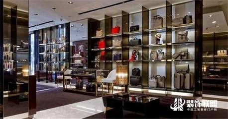 装修店面多少钱一平方